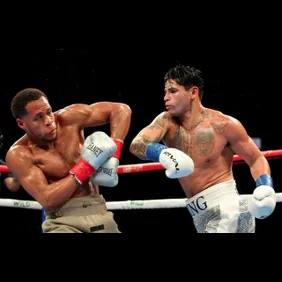 Devin Haney v Ryan Garcia