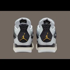 Air-Jordan-4-GS-Pure-Platinum-Metallic-Gold-FZ8585-070-Release-Date-4