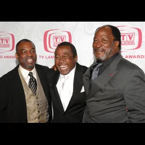 5th Annual TV Land Awards - Arrivals