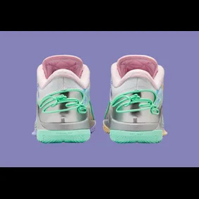 Nike-LeBron-22-Monopoly-FZ1098-100-4