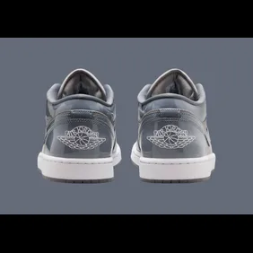 Air-Jordan-1-Low-Cool-Grey-HF3148-011-4