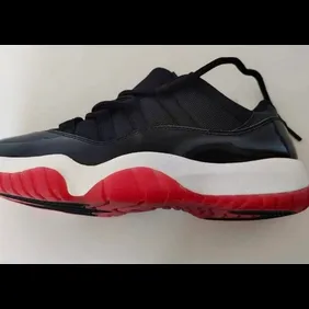 Air-Jordan-11-Low-Bred-2025-FV5104-006