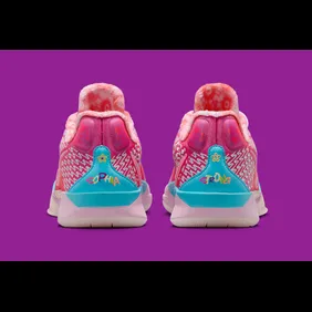 Nike-Sabrina-2-Doernbecher-IB6103-920-4