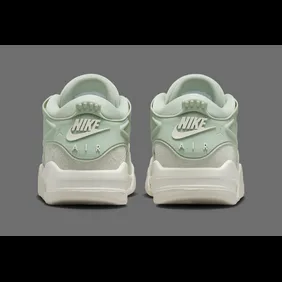 Air-Jordan-4-RM-Seafoam-FQ7940-003-4