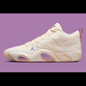 Jordan-Tatum-3-Sail-Muslin-Pale-Ivory-Dark-Iris-HV5882-100-1