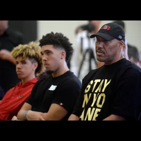 NBA: Los Angeles Lakers-Press Conference