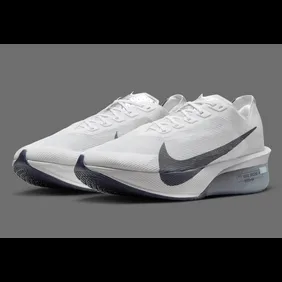 nike-vaporfly-4-white-obsidian-mist-sneaker-news