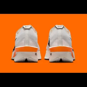 nike-vaporfly-4-proto-sail-total-orange-sneaker-news