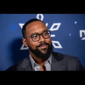 DIRECTV Celebrates Christmas At Kathy's