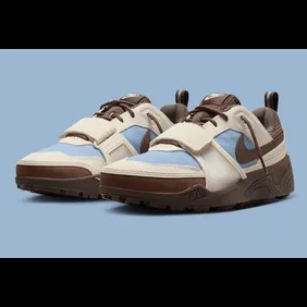 travis-scott-x-nike-zoom-field-jaxx-leche-blue-sneaker-news