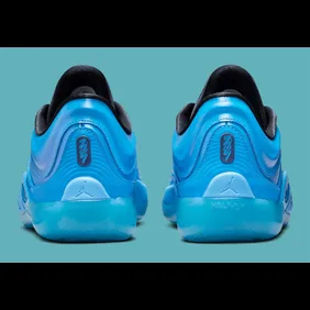 jordan-zion-4-iridescence-sneaker-news