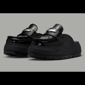 air-jordan-mule-black-metallic-silver-sneaker-news