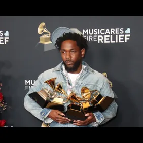 Entertainment: 2025 Grammy Awards - Arrivals and Press Room