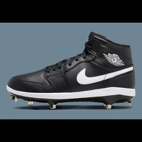 air-jordan-1-mcs-black-white-baseball-cleats-sneaker-news