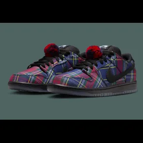 nardwuar-x-nike-sb-dunk-low-tartan-sneaker-news