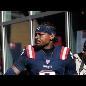 NFL: Cleveland Browns at New England Patriots