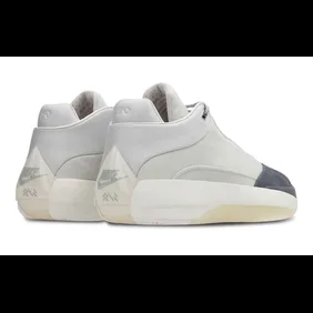 air-jordan-40-wolf-grey-hm9931-001-4