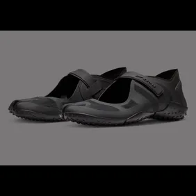 nikeskims-air-rift-mesh-black-io7694-001-5