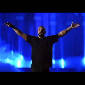 2016 iHeartRadio Music Festival - Night 1 - Show