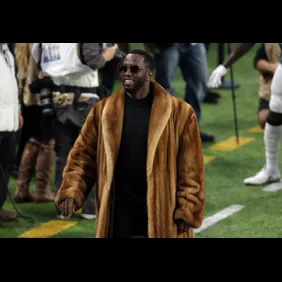 Feb 4, 2018; Minneapolis, MN, USA; Recording artist P. Diddy a/k/a Sean Combs prior to the game between the New England Patriots