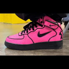 lil-yachty-nike-air-force-1-mid-pink-black-4