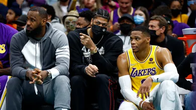 Los Angeles Lakers v Charlotte Hornets