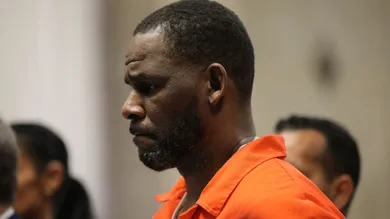 R. Kelly Fan Arrested For Allegedly Assaulting Another Fan