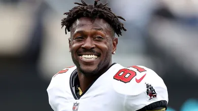 Tampa Bay Buccaneers v New York Jets