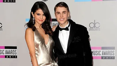 2011 American Music Awards - Arrivals