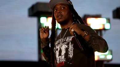 LivexLive's Social Gloves: Battle Of The Platforms PPV Livestream @ Hard Rock Stadium