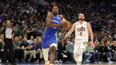 Cleveland Cavaliers v Milwaukee Bucks