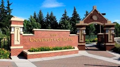 University of Idaho entry sign