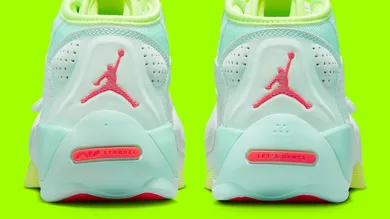 jordan-zion-2-gs-barely-green-volt-mint-foam-flash-crimson-DV0992-367-6