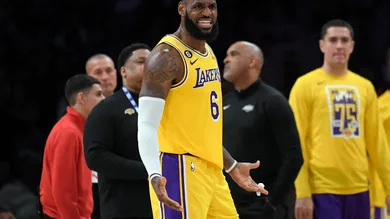 Dallas Mavericks v Los Angeles Lakers