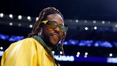 Atlanta Hawks v Los Angeles Lakers