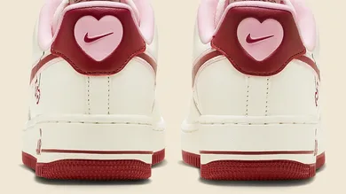 nike-air-force-1-low-valentines-day-2023-heart-cherries-3