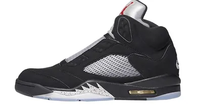 Air-Jordan-5-Bel-Air-Black-Metallic-2023-1