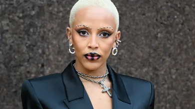 Givenchy : Front Row - Paris Fashion Week - Womenswear Spring/Summer 2023