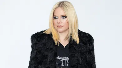 Stella McCartney : Photocall - Paris Fashion Week - Womenswear Fall Winter 2023-2024