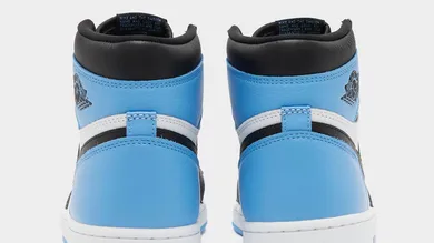 Air-Jordan-1-High-OG-UNC-Toe-University-Blue-DZ5485-400-3