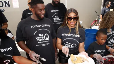 Sean "Diddy" Combs and His Family his daughters Chance, D'Lila and Jessie Celebrated Thanksgiving Day at The Caring Place in Miami