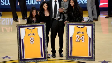 Golden State Warriors v Los Angeles Lakers