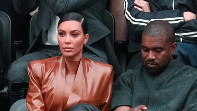 Kim Kardashian Kanye West Balenciaga : Front Row - Paris Fashion Week Womenswear Fall/Winter 2020/2021