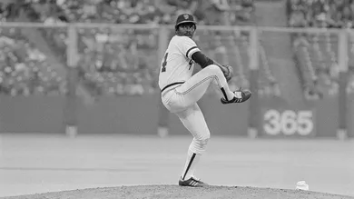 Vida Blue With Leg in Air to Pitch