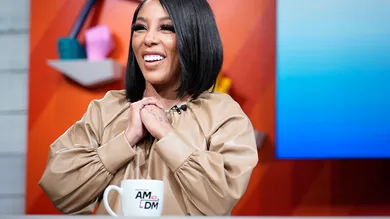 Celebrities Visit BuzzFeed's "AM To DM" - January 28, 2020