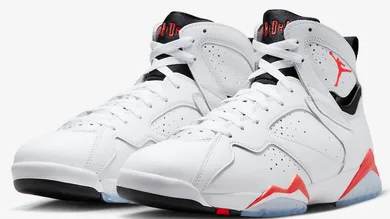 Air-Jordan-7-White-Infrared-CU9307-160-4
