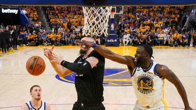 Sacramento Kings v Golden State Warriors