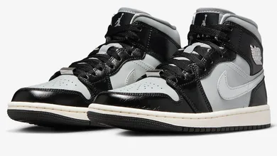 Air-Jordan-1-Mid-SE-Black-Chrome-FB9892-002-4