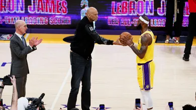 NBA Basketball: Lakers vs Thunder