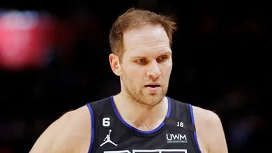 San Antonio Spurs v Detroit Pistons